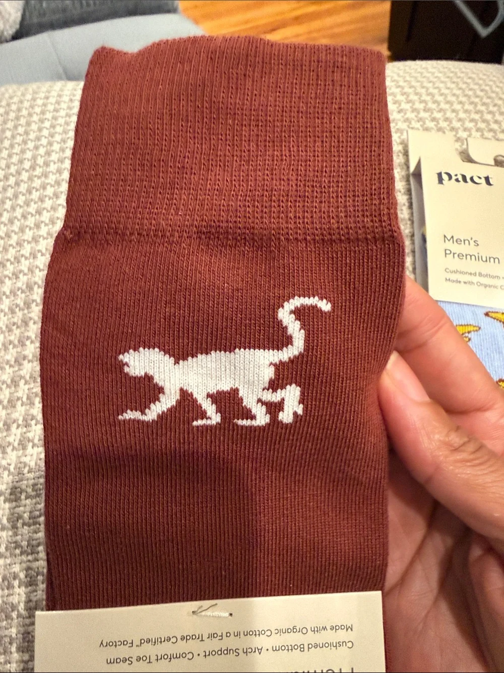 Pact Men's Organic Cotton Blend Crew Socks — Maroon & Light Blue Banana Print